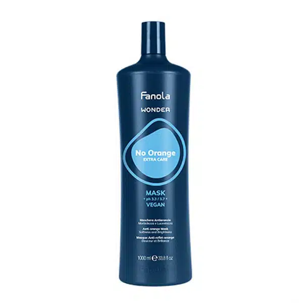 Fanola Wonder No Orange Mask 350ml: Detangles, Nourishes, and Moisturises while Neutralising Unwanted orange tones. Results light neutral shades. Ideal for light brown hair but can also be used in platinum bleached hair for an icy look. The evolution of the No Orange range maintains the same neutralizing strength while offering extra care for softer, shinier hair